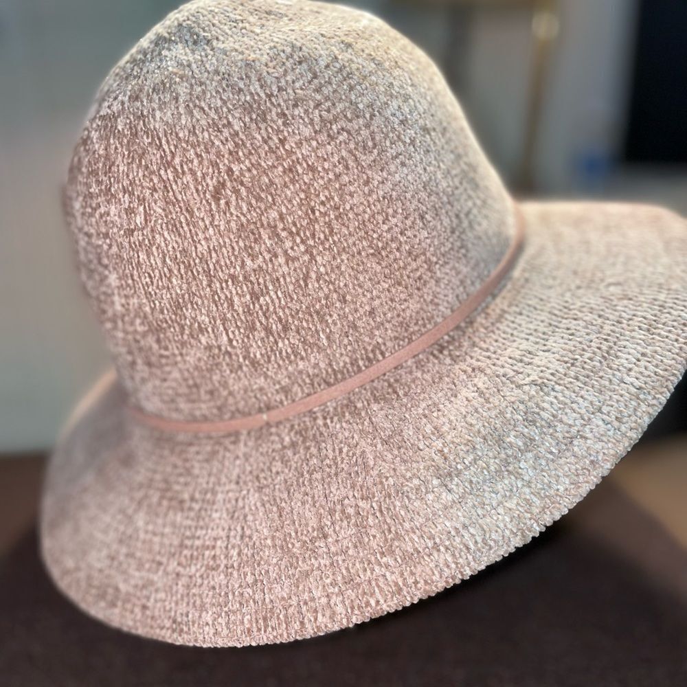 BOHO CHIC A NEW DAY  WOMENS CHENILLE FEDORA PANAMA HAT TAN - Picture 3 of 10